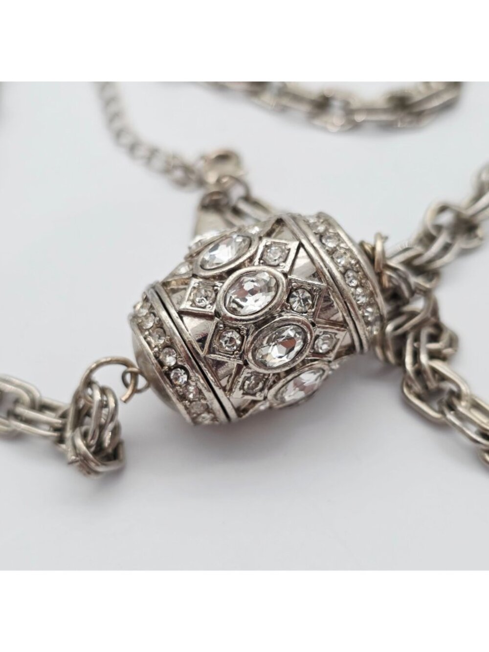 Ann Taylor Silver-Tone Necklace Rhinestone-Encrusted Barrel Pendant 16" Drop - Picture 9 of 9